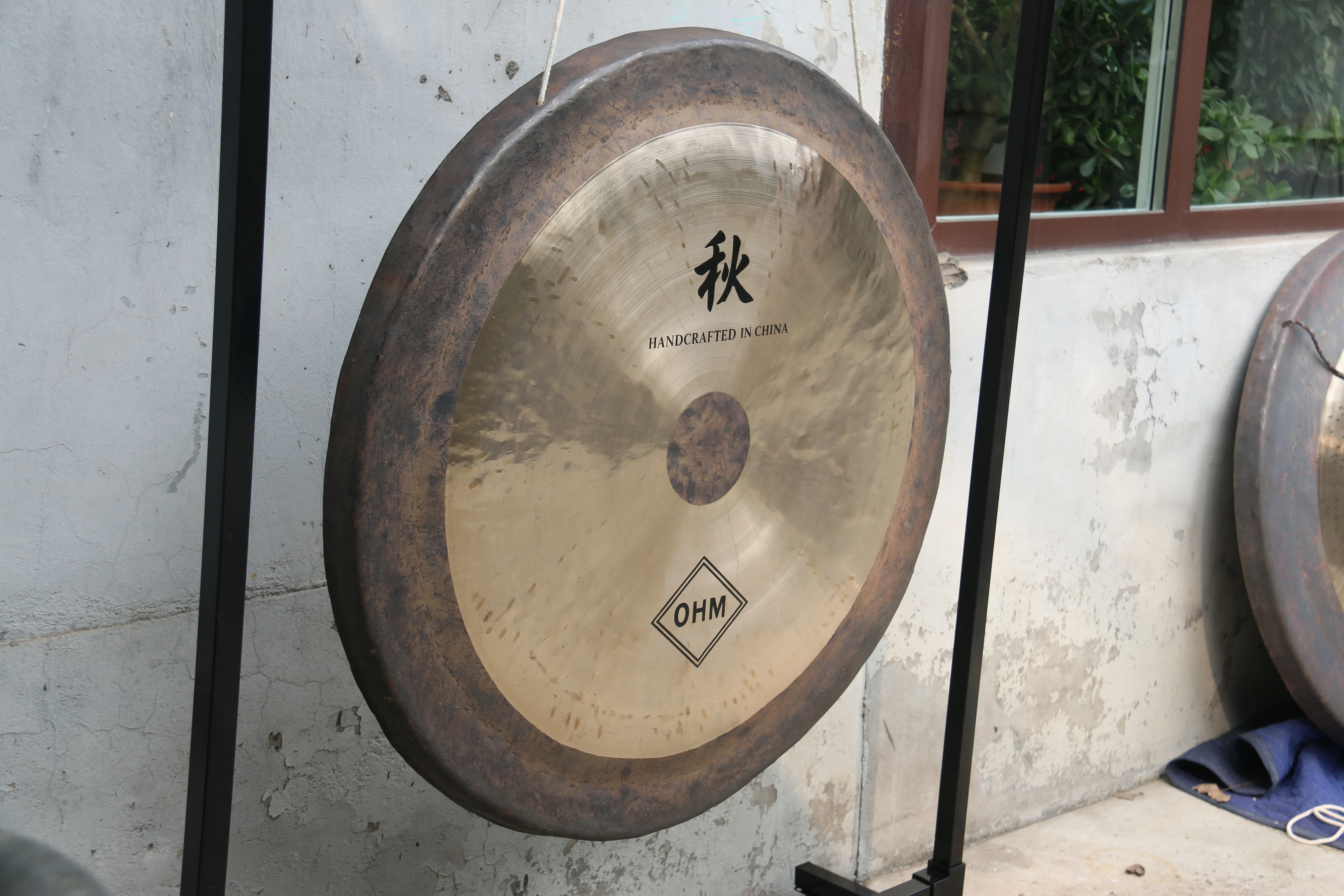 36 Inch Ohm Chau Tam Tam Gong Handcrafted in China - Image 4