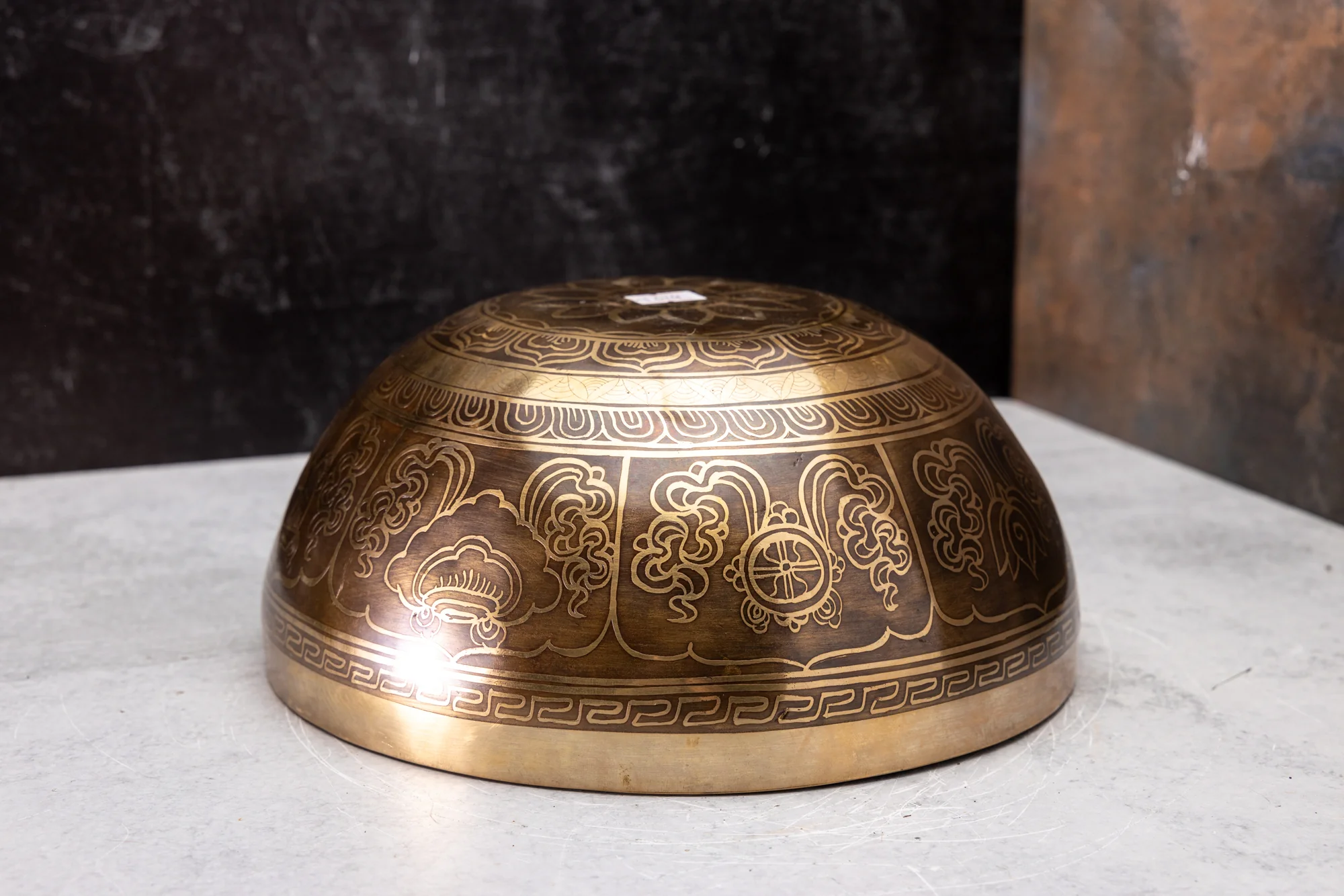 9.25' D Tone 3rd Octave Bronze 1014 - Image 9