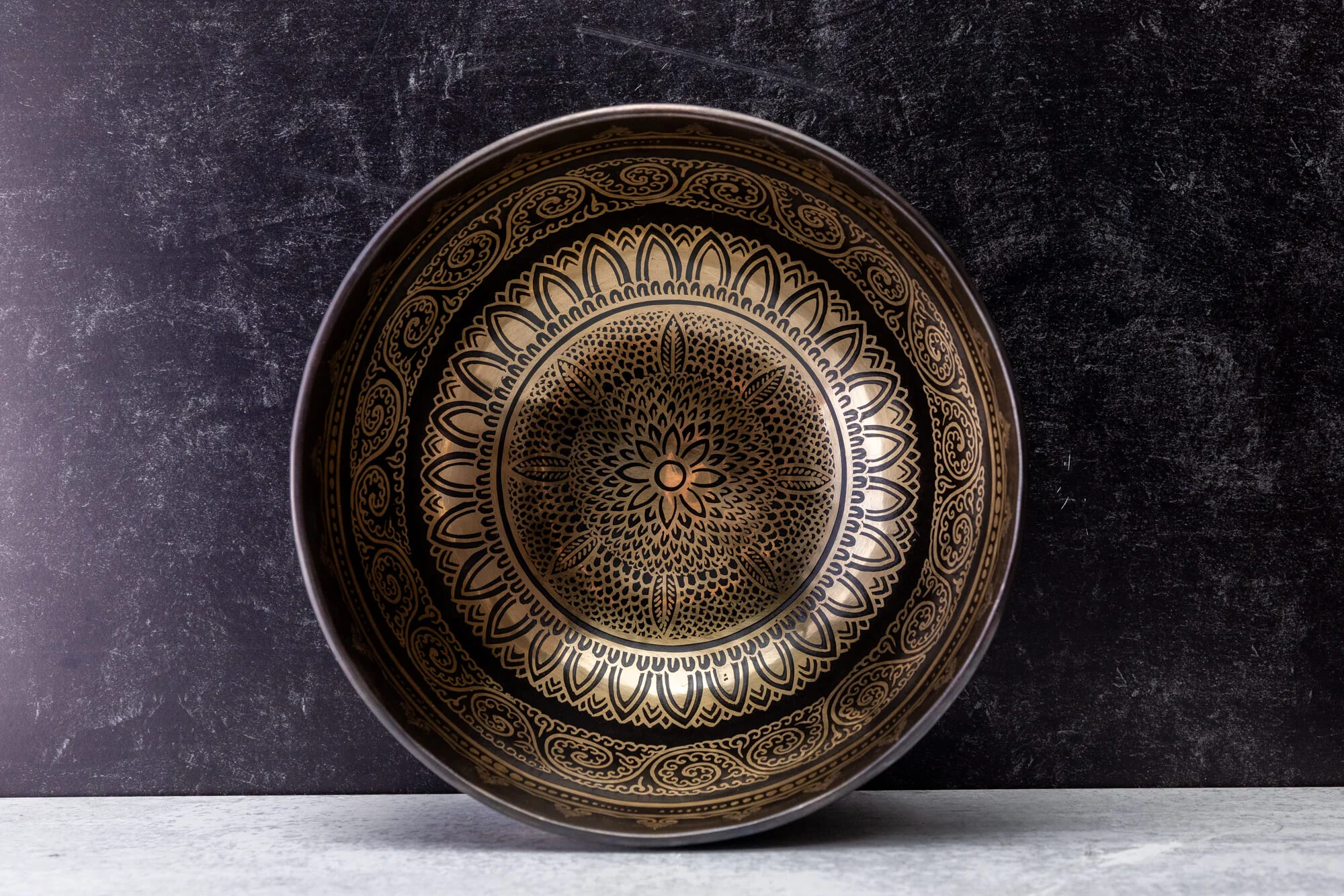 9.5' D Tone 3rd Octave Bronze 0769 - Image 2