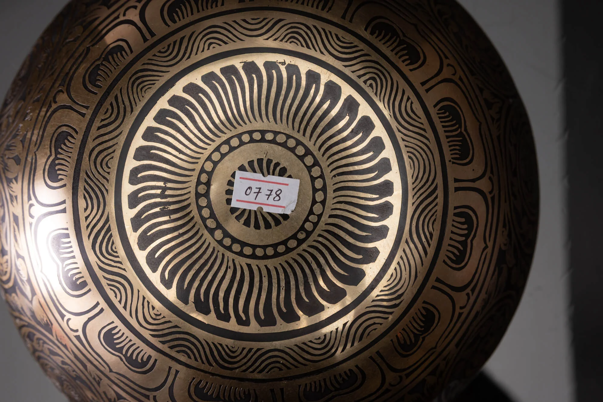 9" E Flat Tone 3rd Octave Bronze 0778 - Image 8