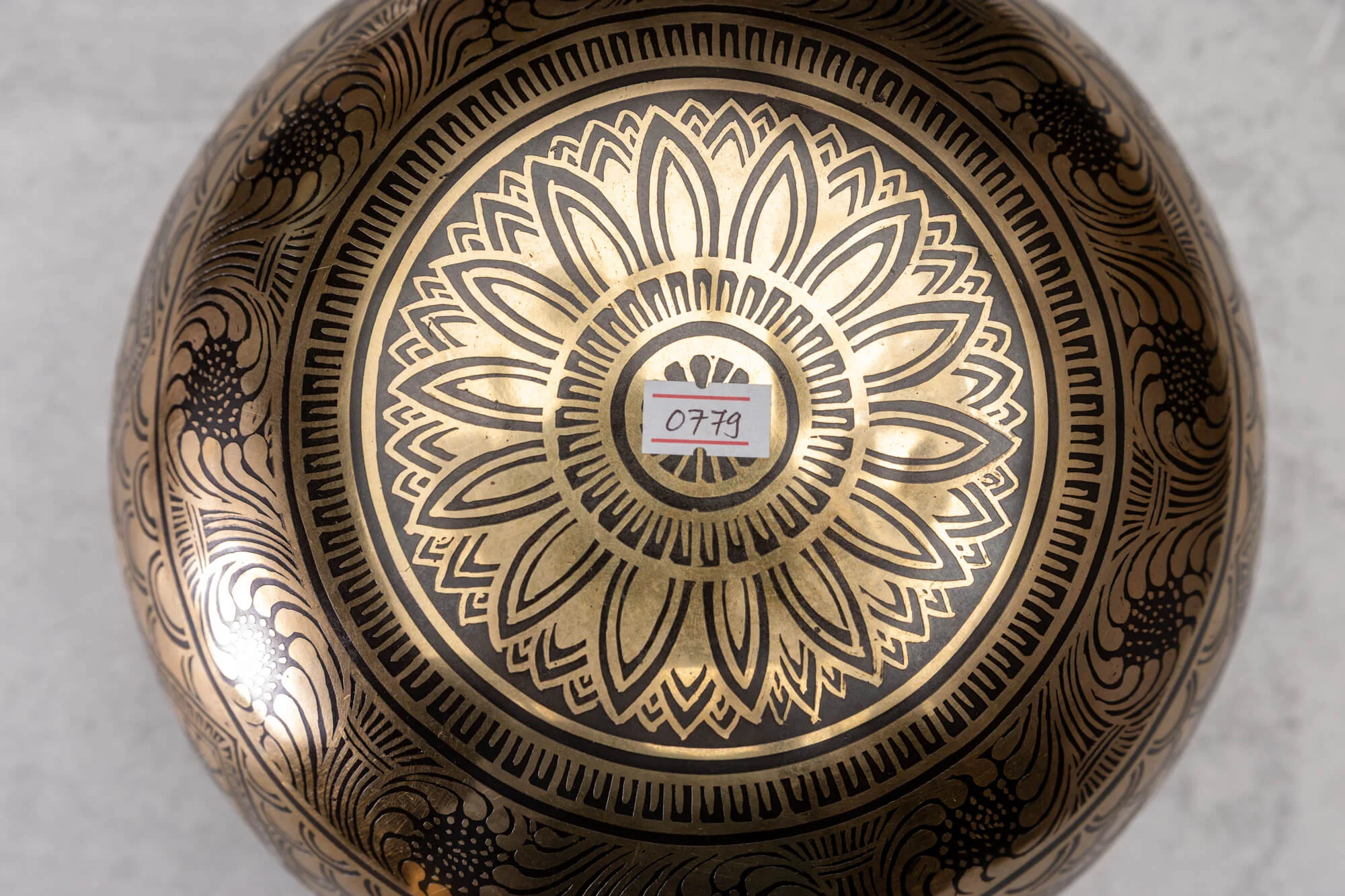 9' E Tone 3rd Octave Bronze 0779 - Image 8