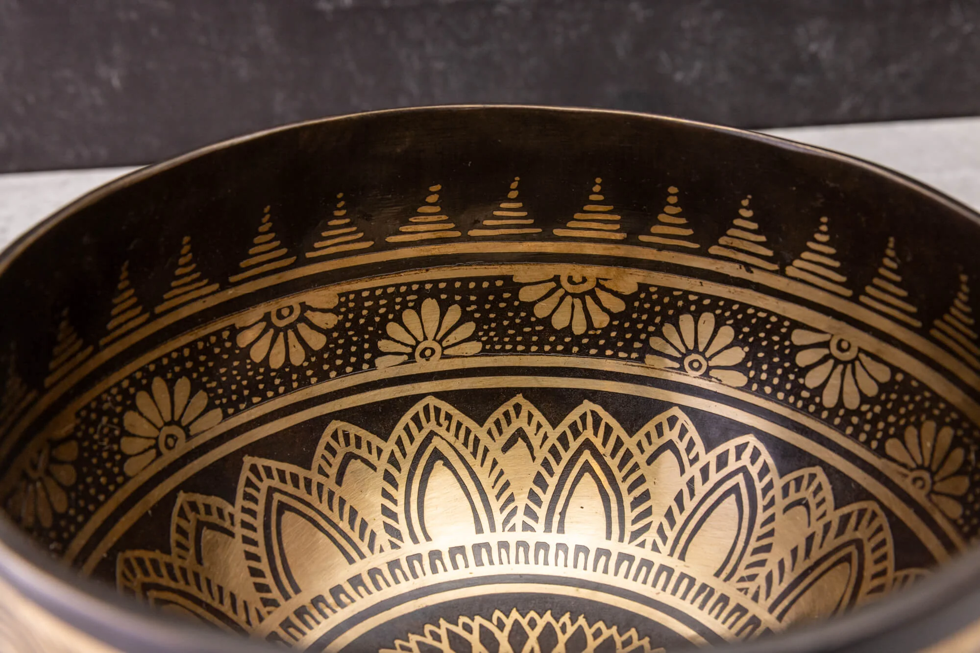 6.75' B Tone 3rd Octave Bronze 0820 - Image 10