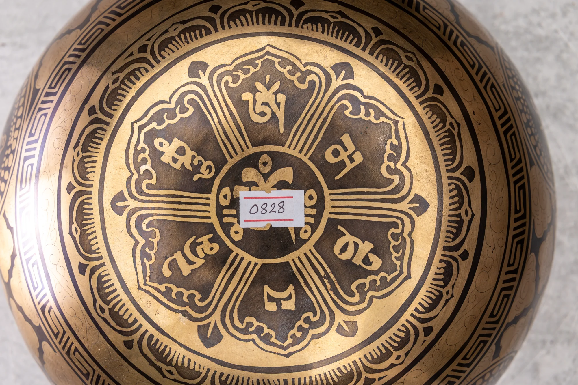 8.75' D Tone 3rd Octave Bronze 0828 - Image 9