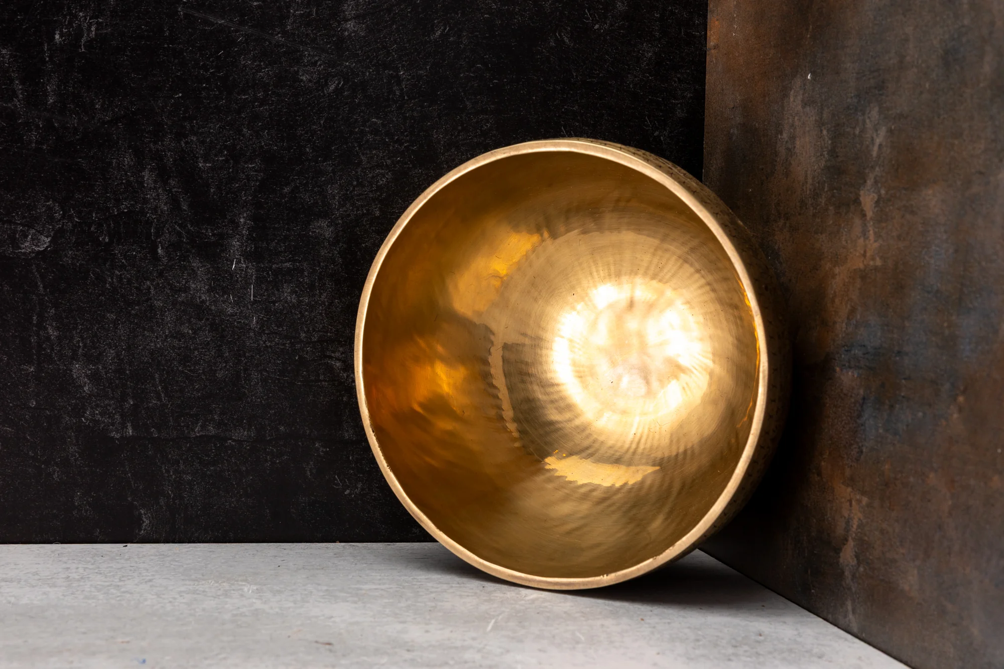 8.75' F Tone 3rd Octave Bronze 0841 - Image 4