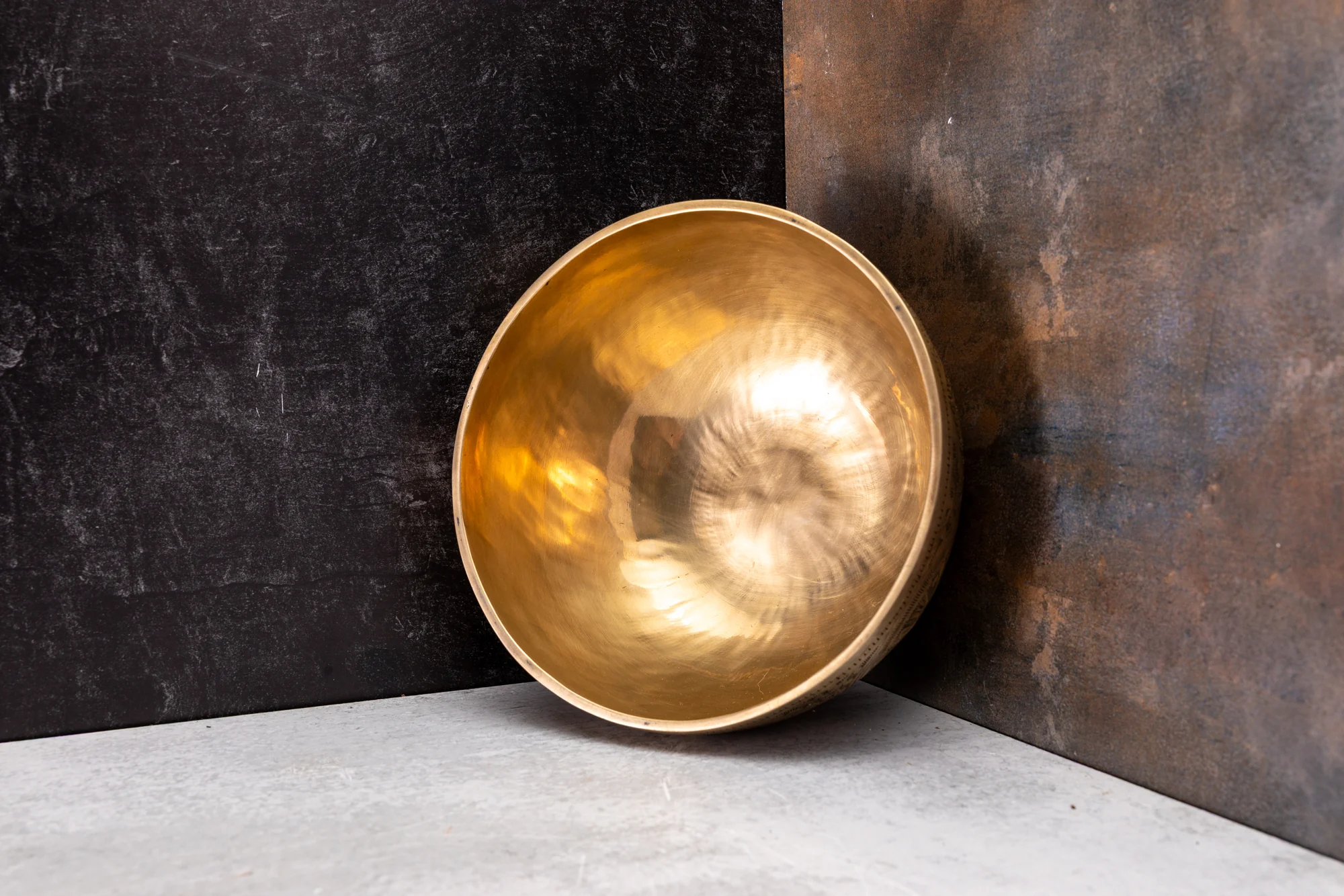 9" E Tone 3rd Octave Bronze 0842 - Image 5