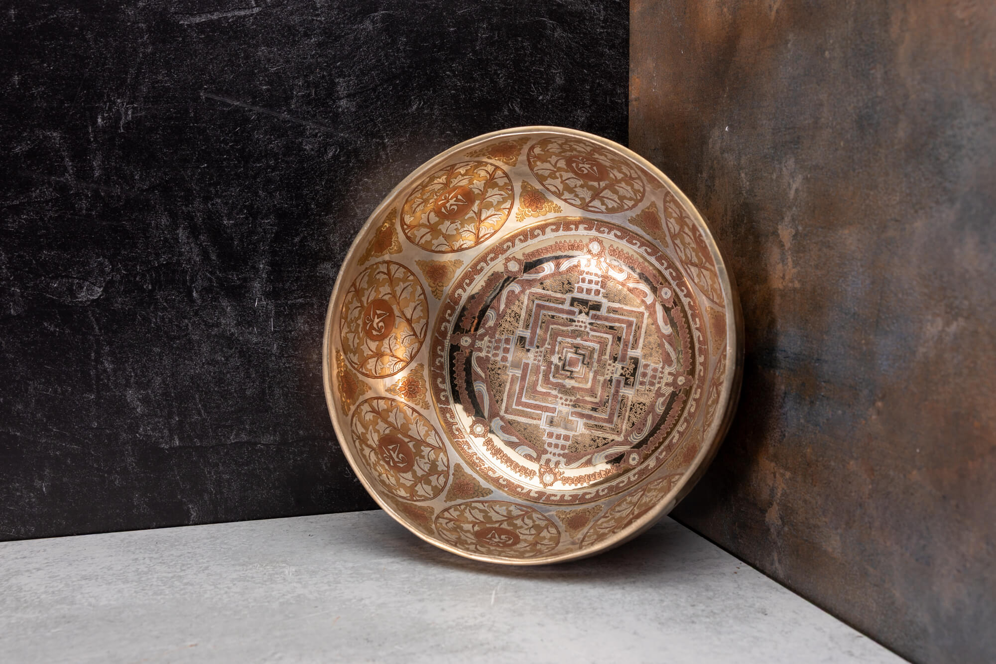 10' A Tone 2nd Octave Bronze 0911 - Image 2