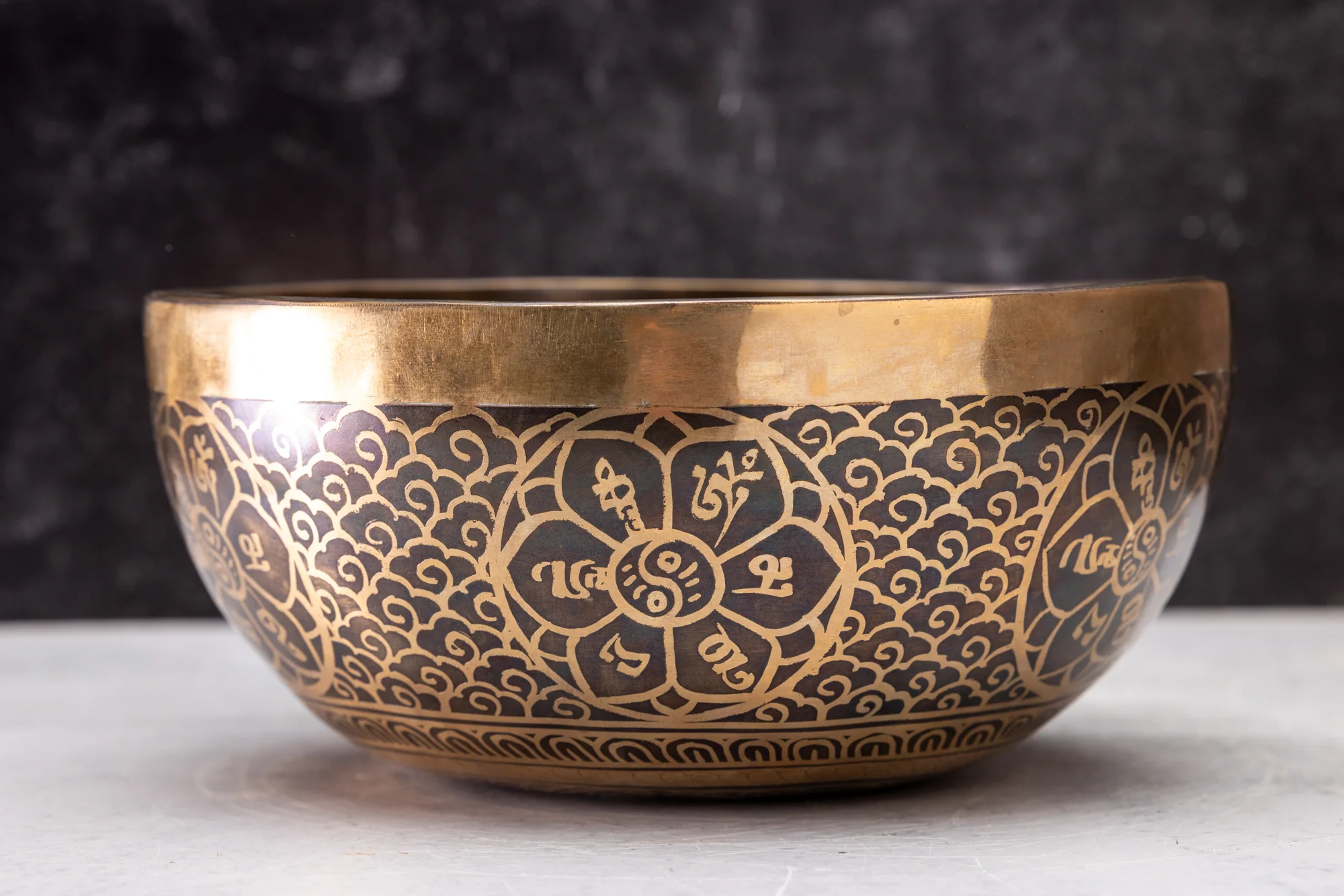 8.5' E Tone 3rd Octave Bronze 0961 - Image 2