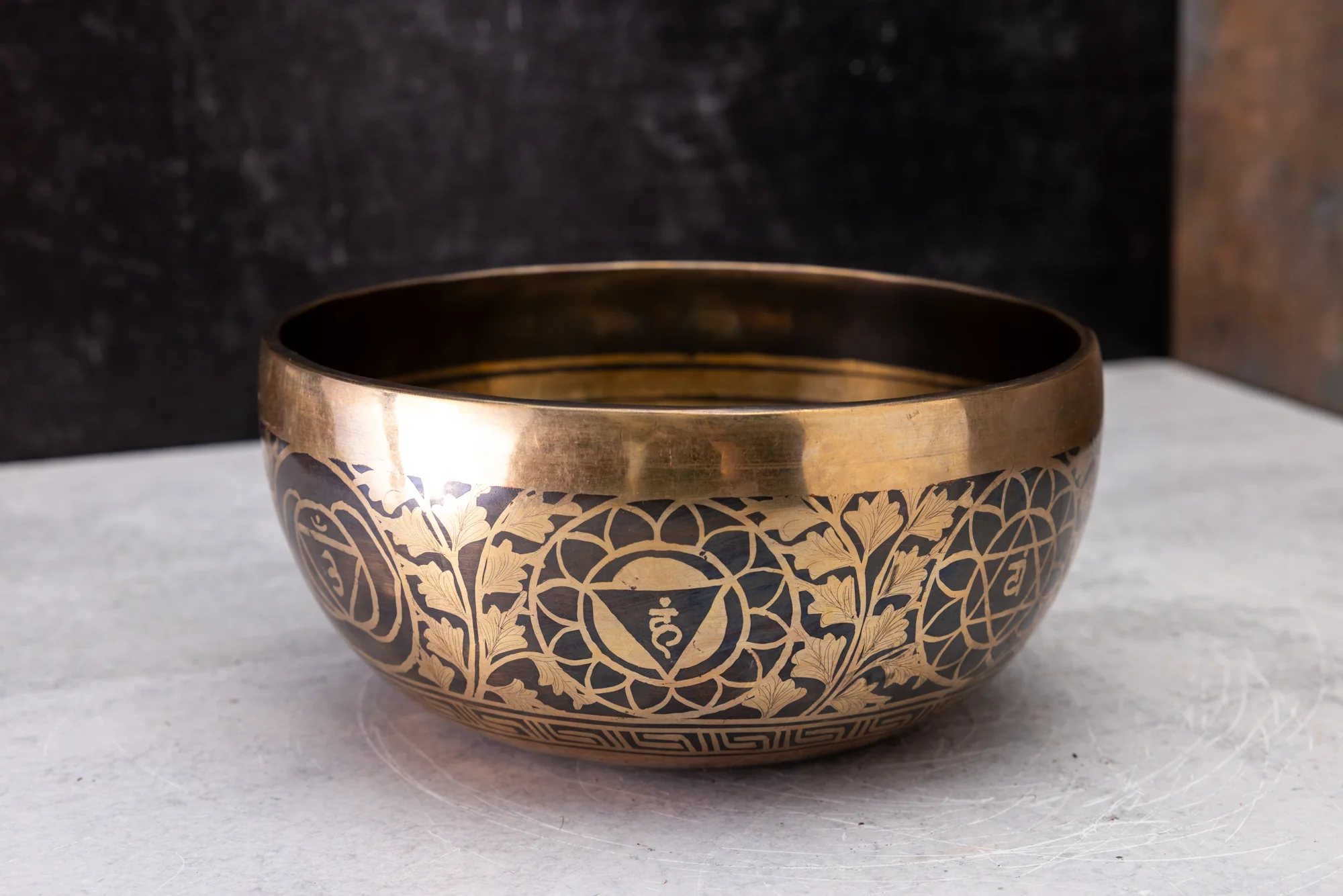 7.5' A Tone 3rd Octave Bronze 0968 - Image 2