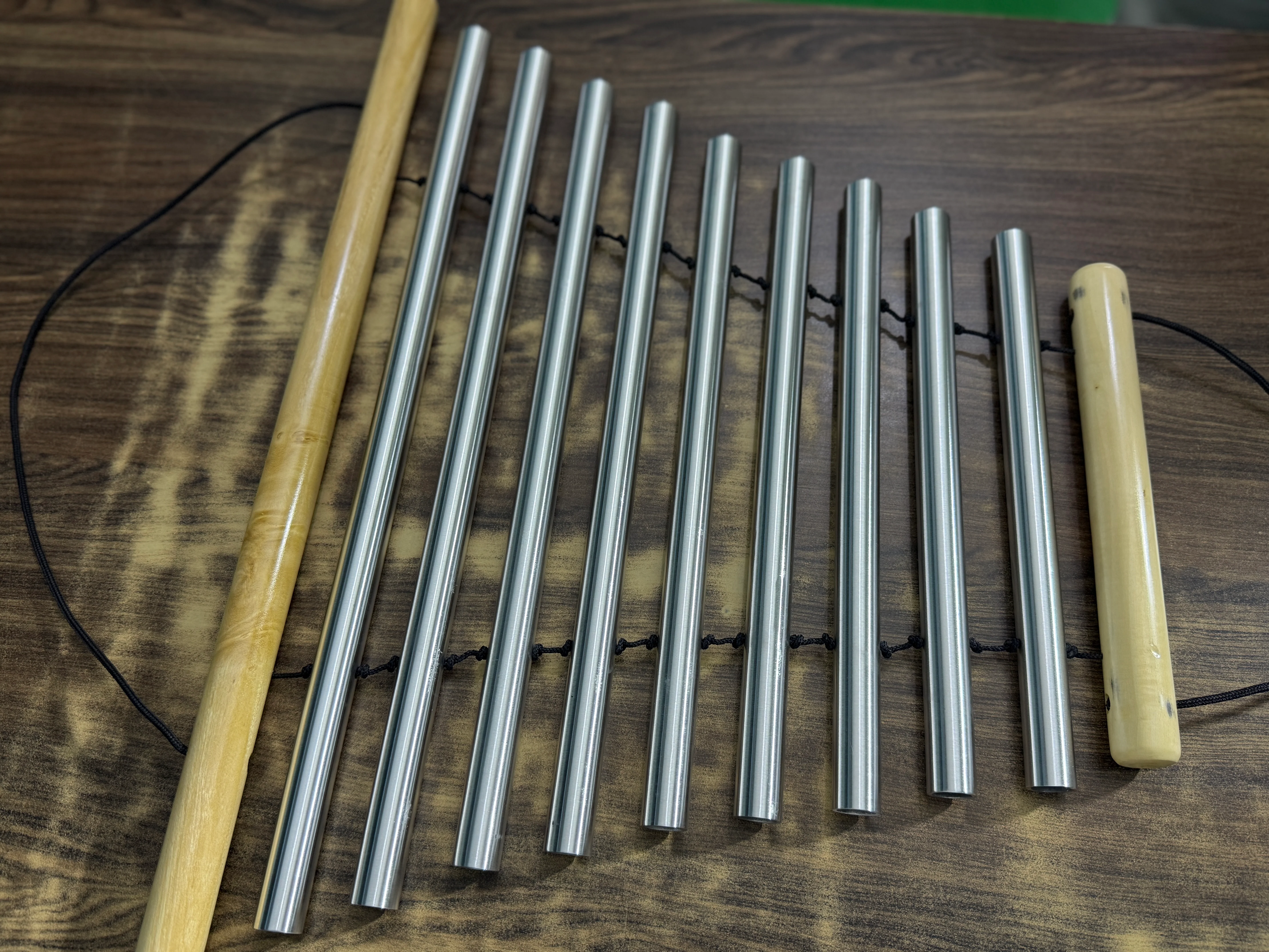The 9 Bar Swing Chime: Melodic and Peaceful Instrument - Image 8