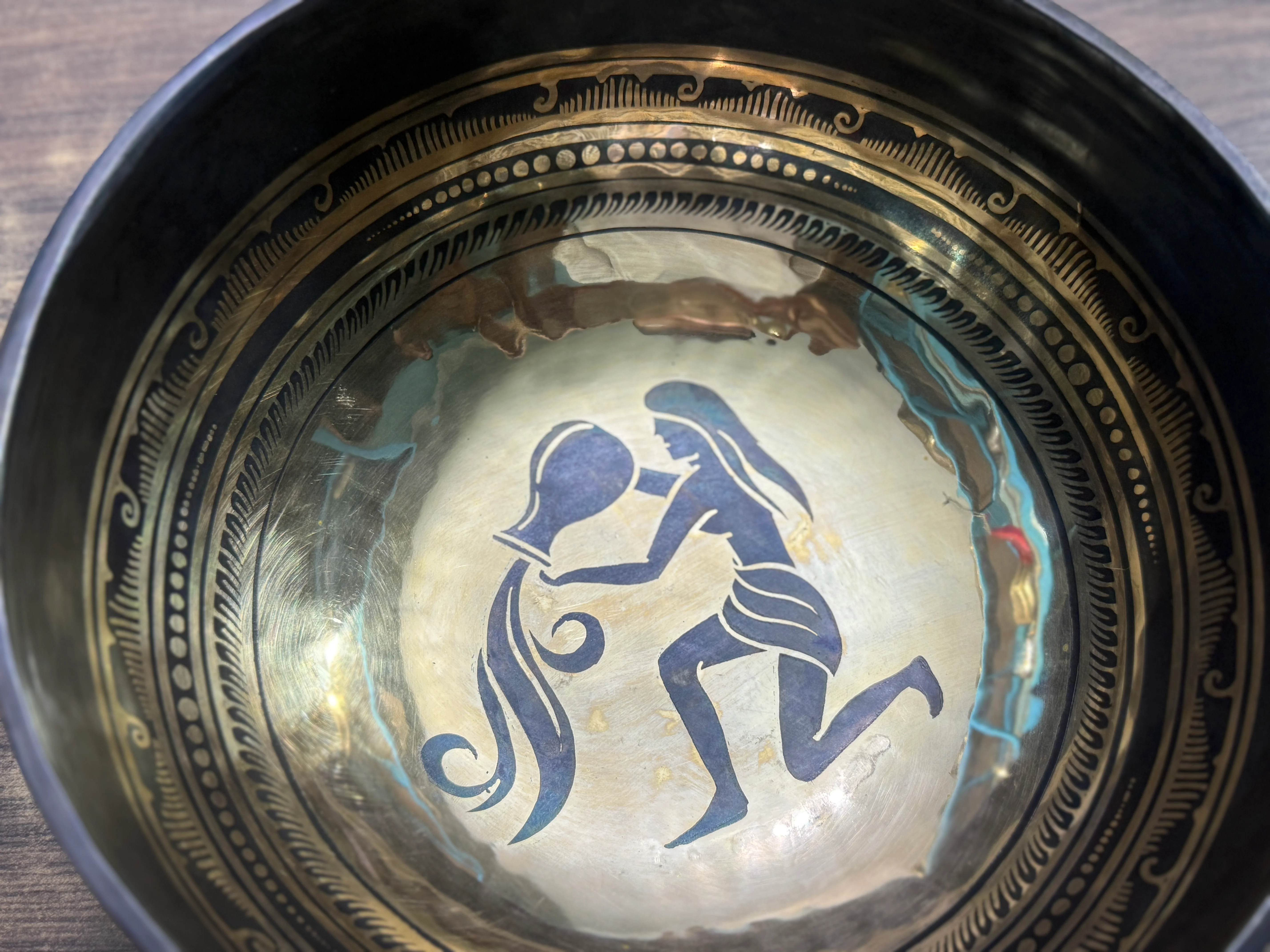 The Aquarius Singing Bowl - 9 inch Large | Handmade In Nepal - Image 15