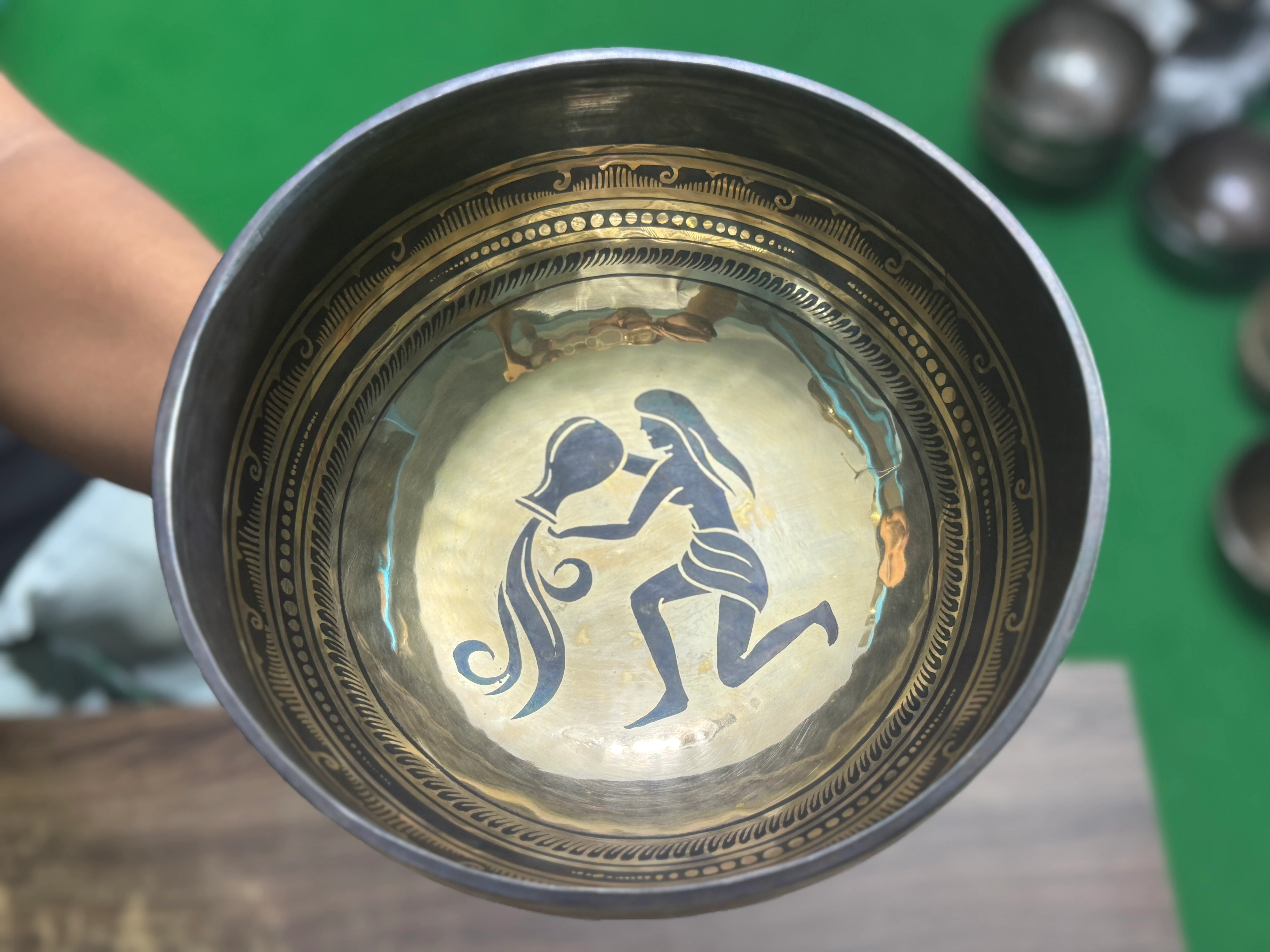 The Aquarius Singing Bowl - 9 inch Large | Handmade In Nepal - Image 22