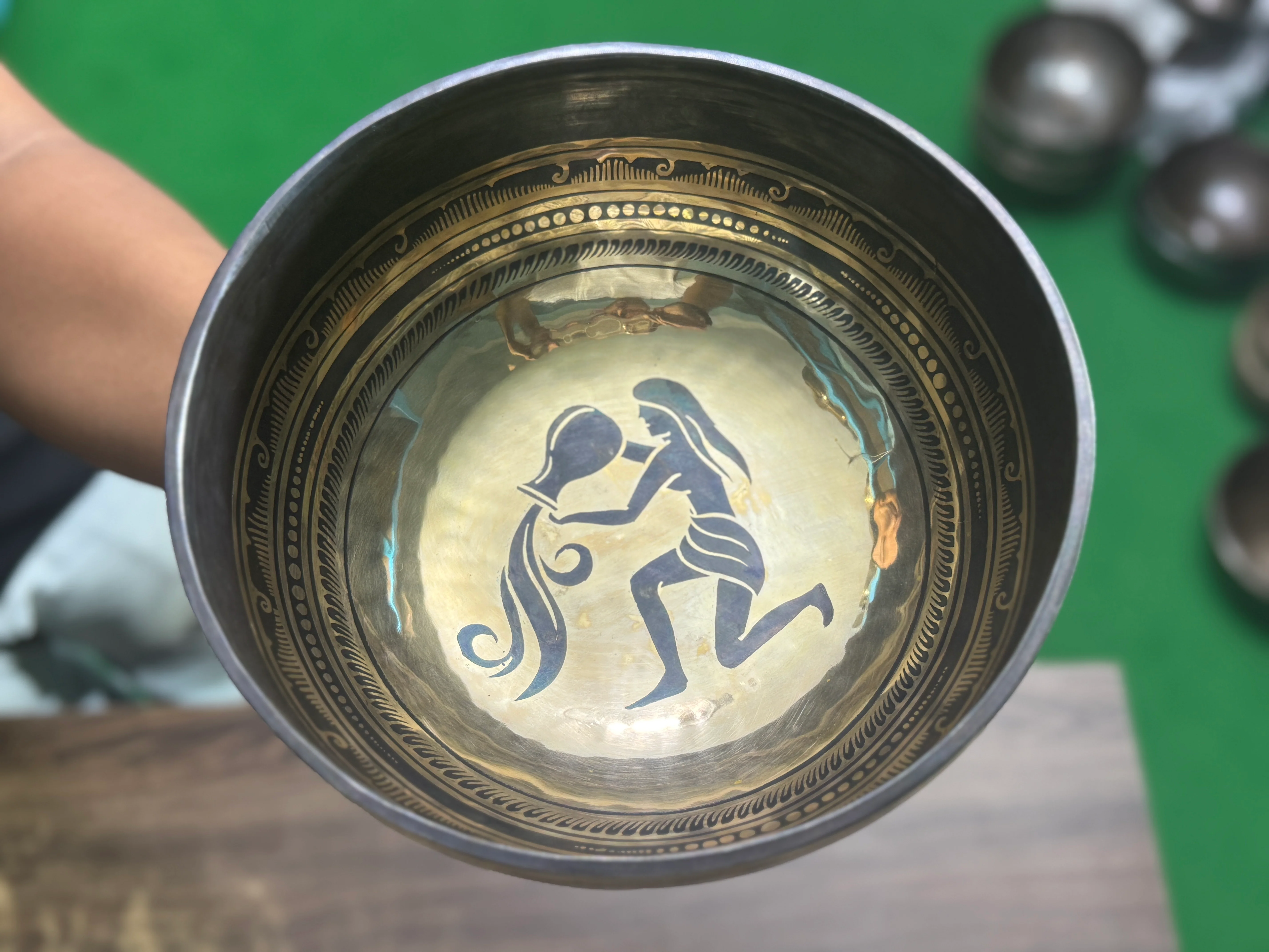 The Aquarius Singing Bowl - 9 inch Large | Handmade In Nepal - Image 23