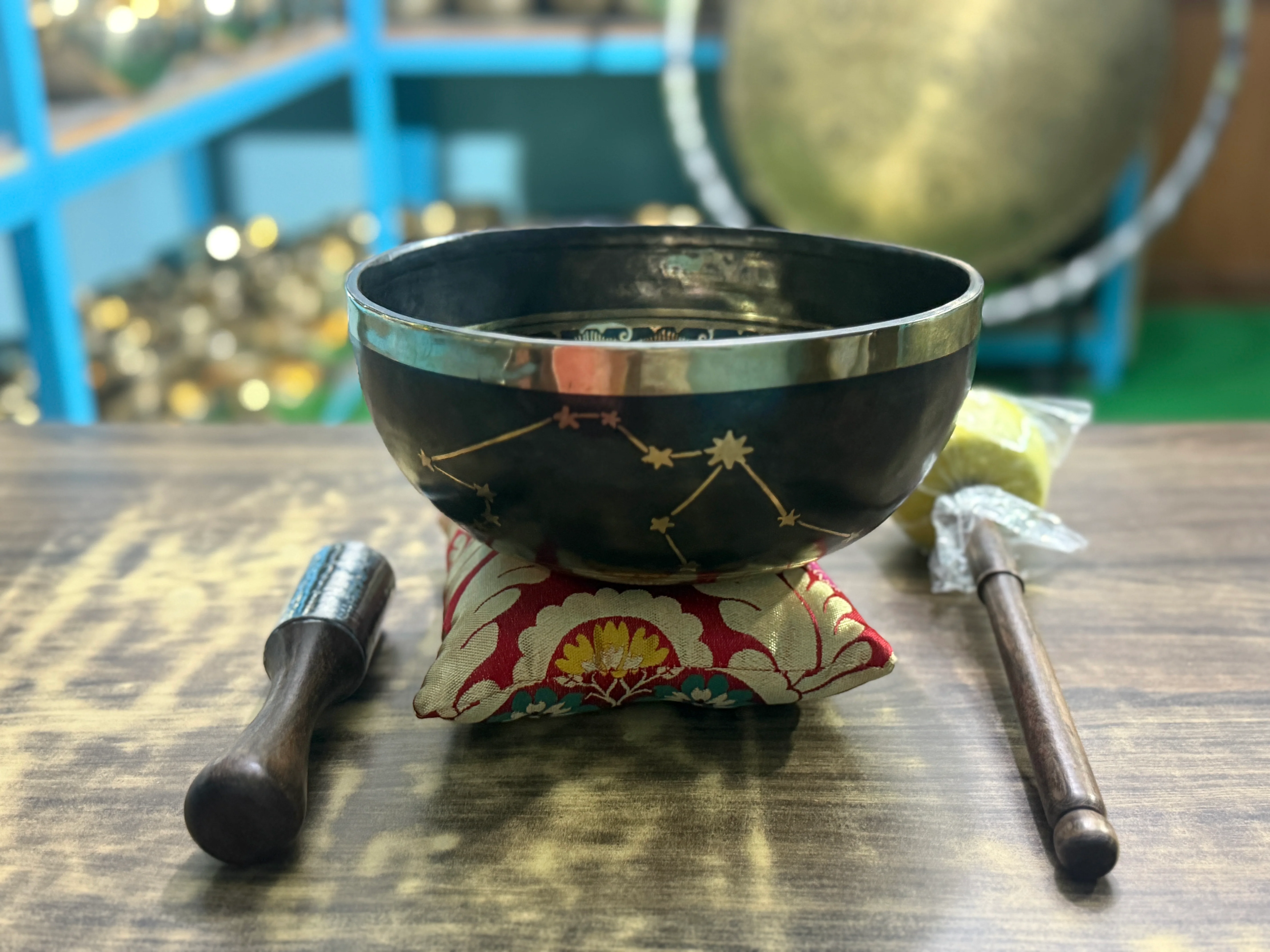 The Aquarius Singing Bowl - 9 inch Large | Handmade In Nepal - Image 24
