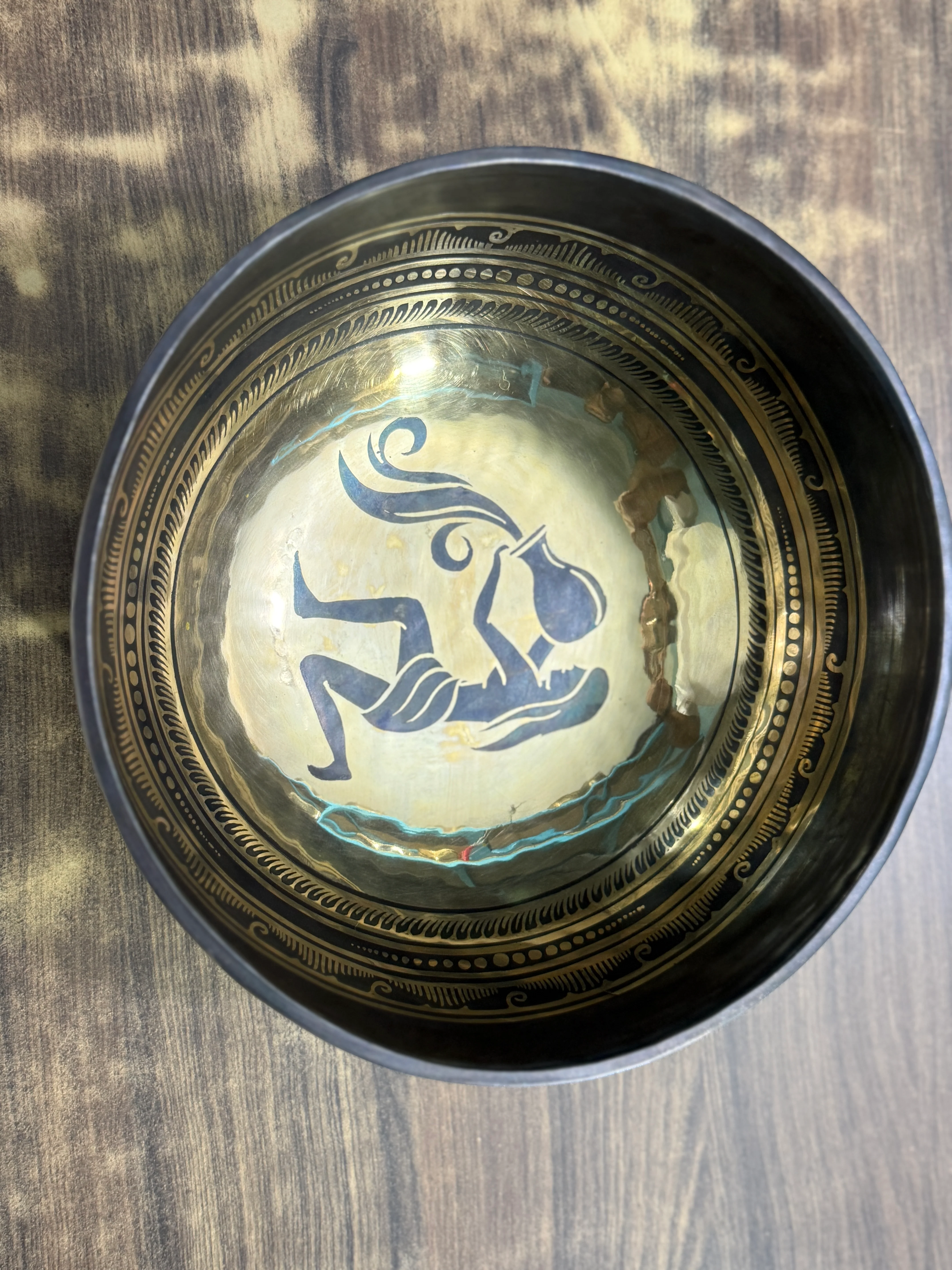 The Aquarius Singing Bowl - 9 inch Large | Handmade In Nepal - Image 25