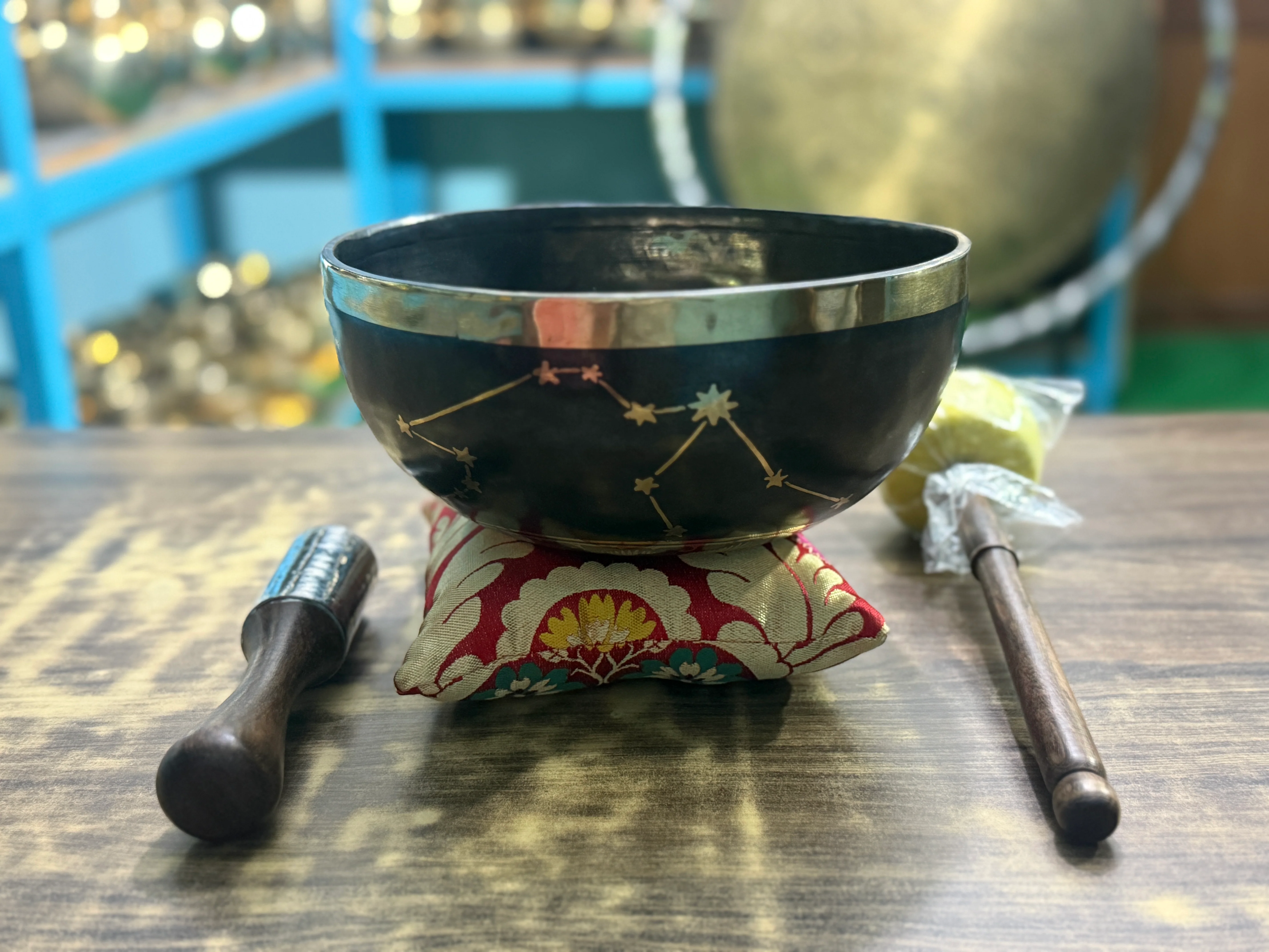 The Aquarius Singing Bowl - 9 inch Large | Handmade In Nepal - Image 26