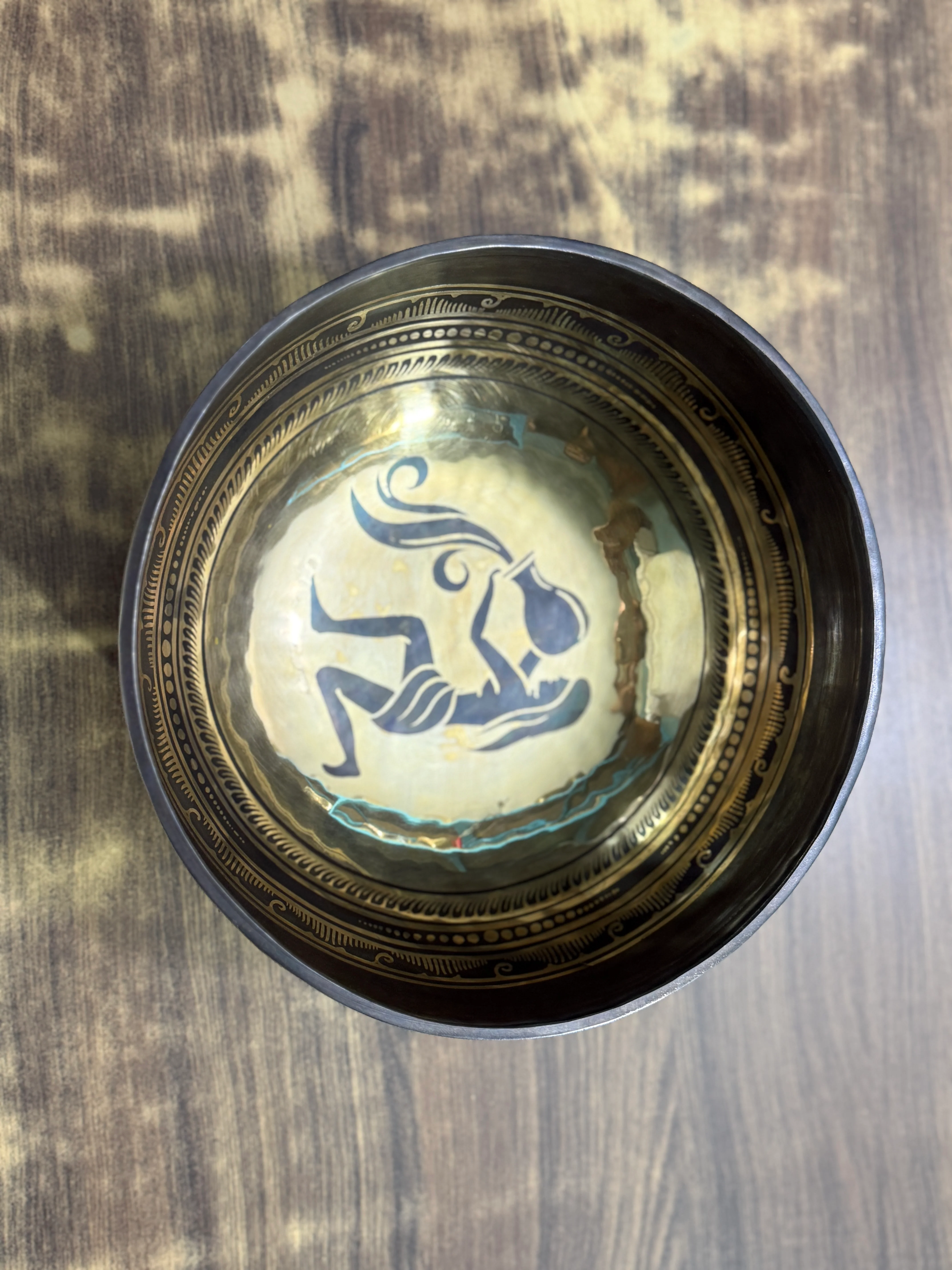 The Aquarius Singing Bowl - 9 inch Large | Handmade In Nepal - Image 29