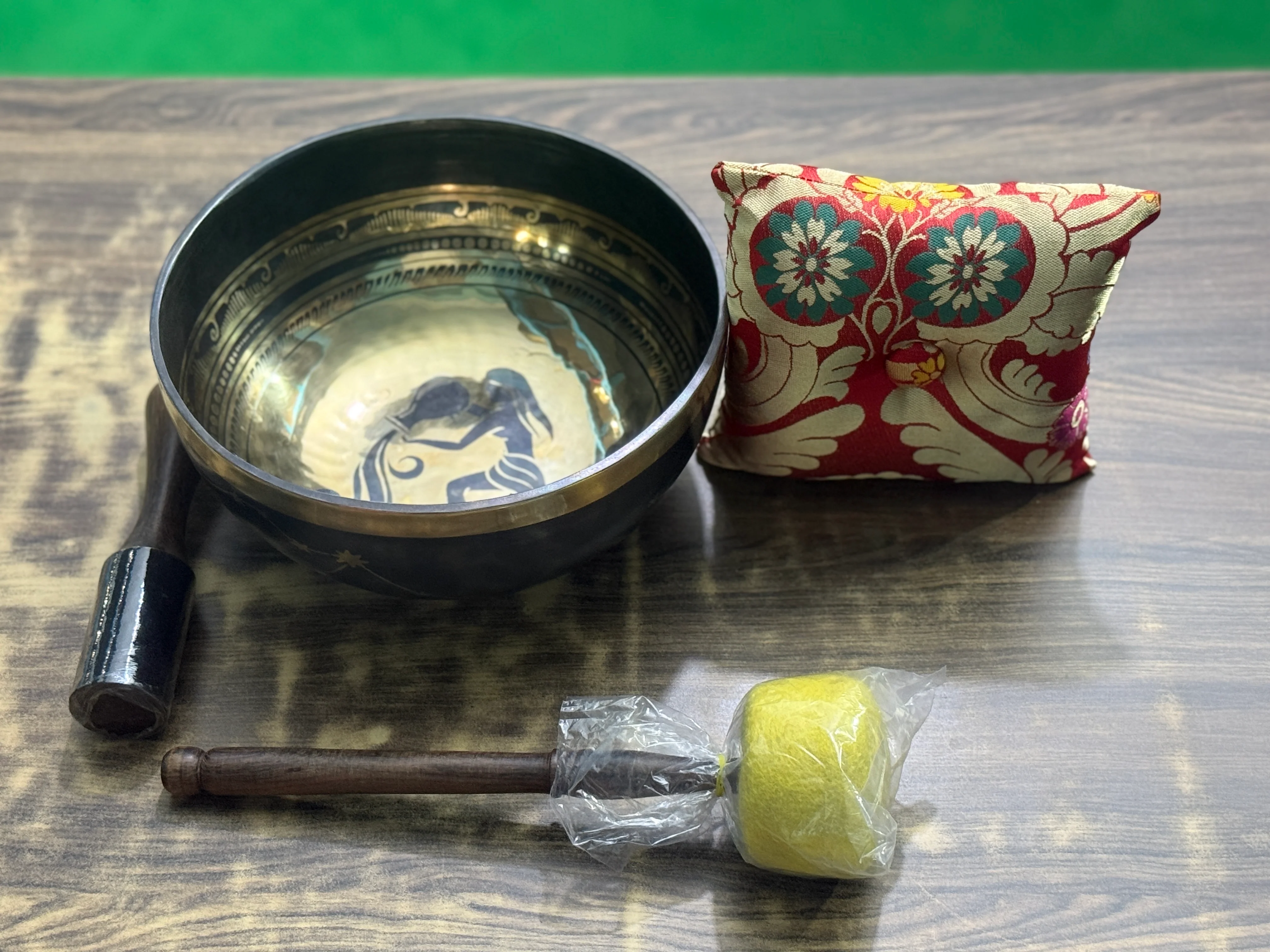The Aquarius Singing Bowl - 9 inch Large | Handmade In Nepal - Image 34