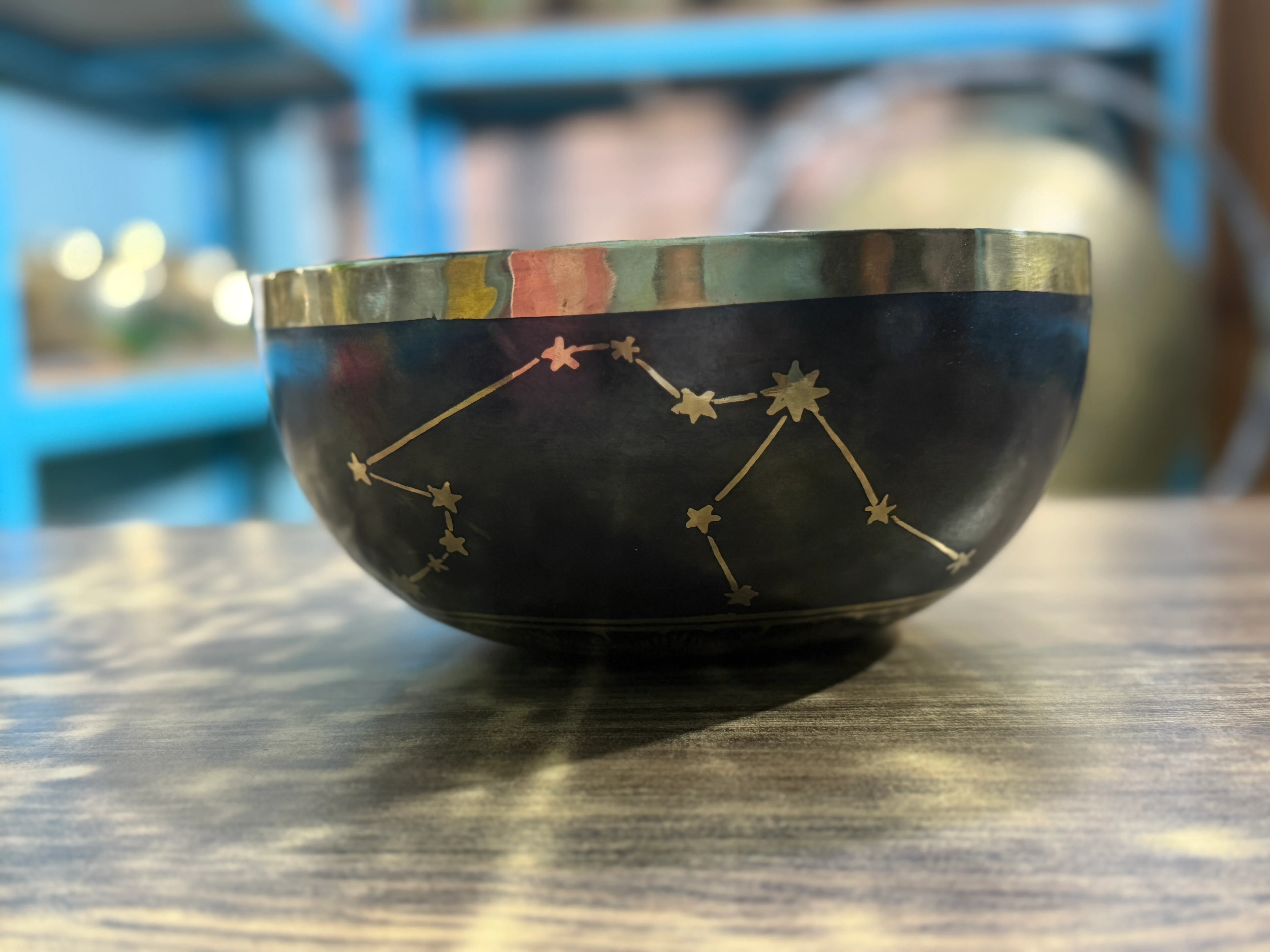 The Aquarius Singing Bowl - 9 inch Large | Handmade In Nepal - Image 5