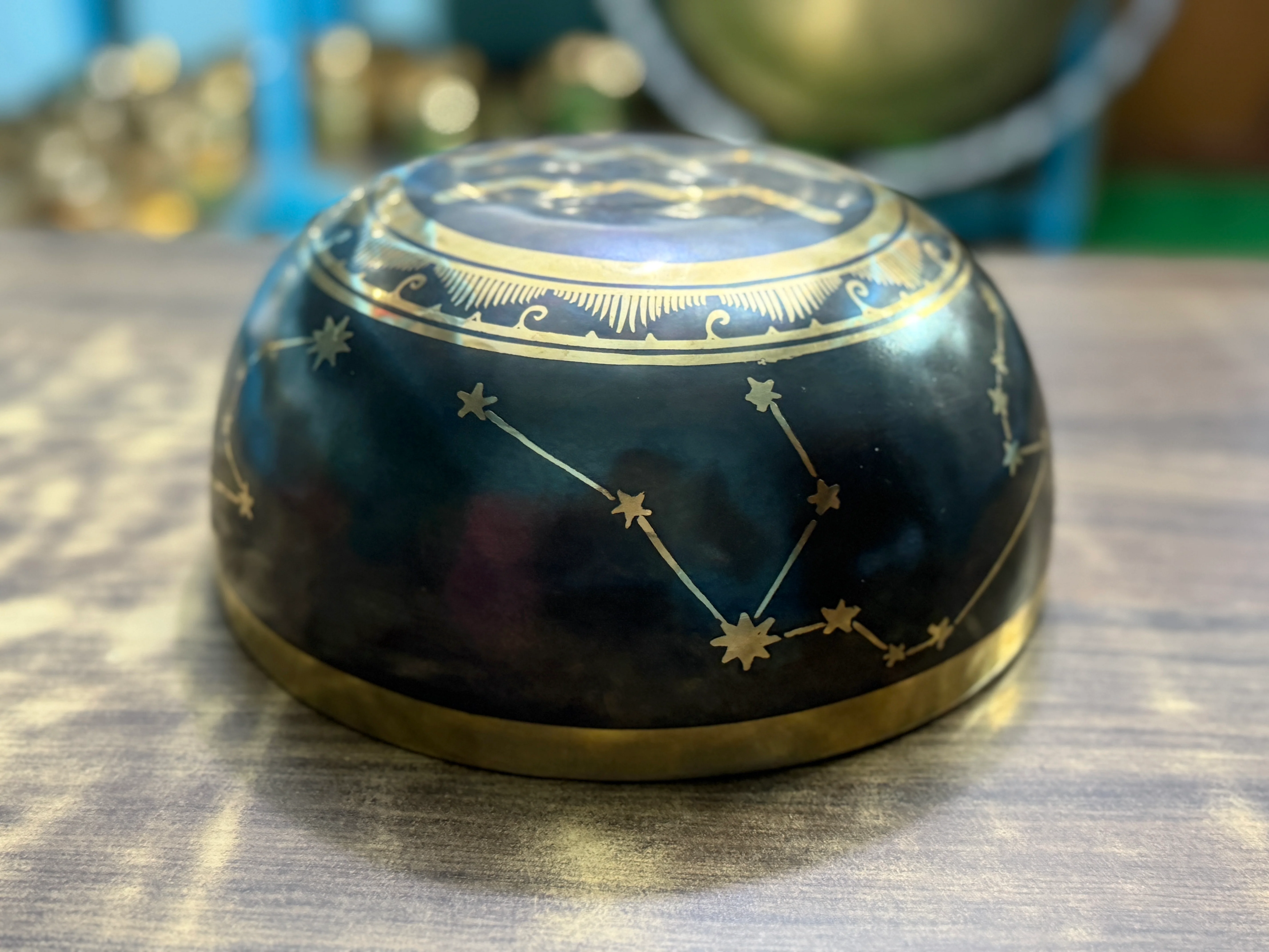 The Aquarius Singing Bowl - 9 inch Large | Handmade In Nepal - Image 8