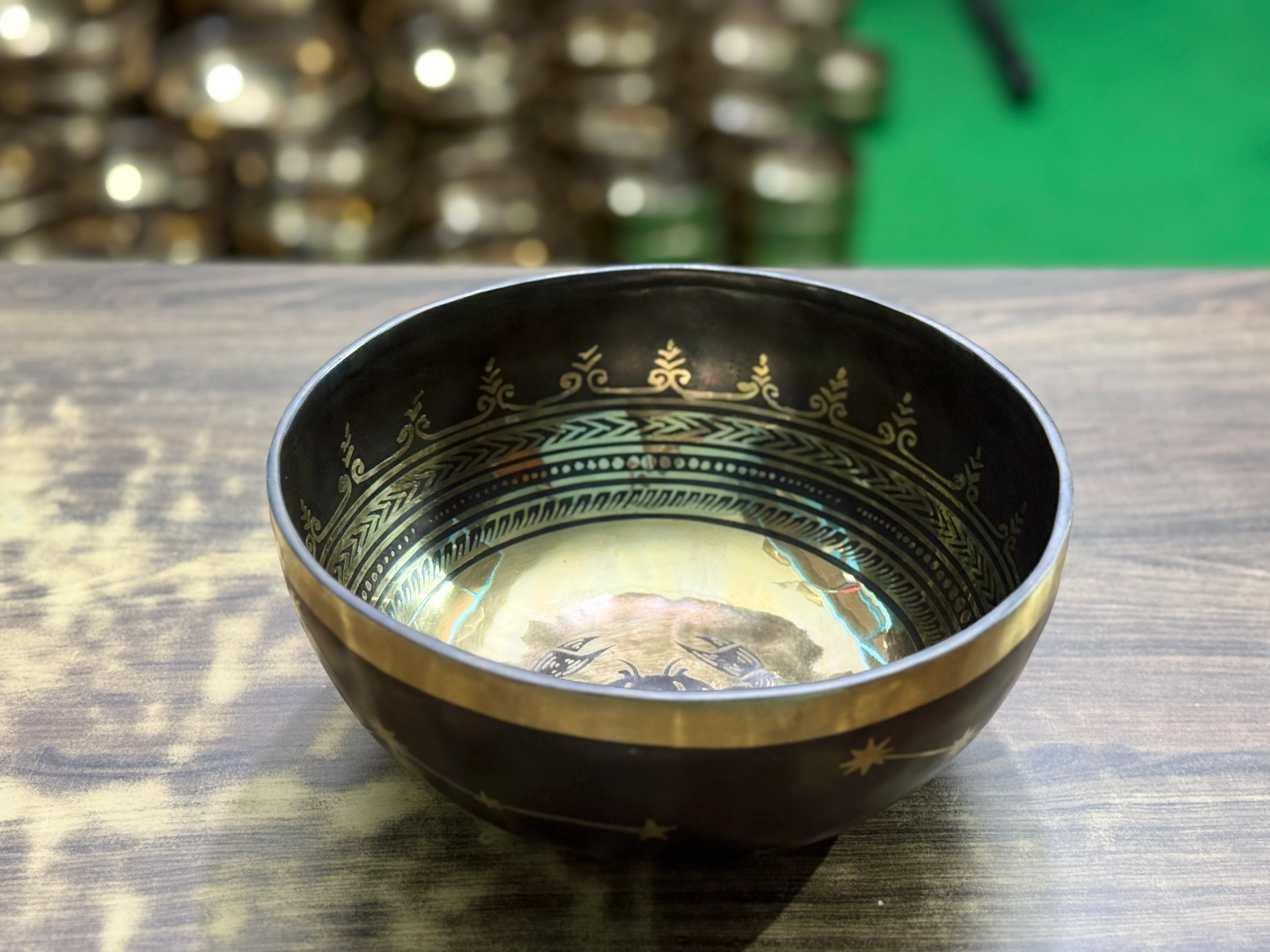 The Cancer Singing Bowl - 9 inch Large | Handmade In Nepal - Image 10