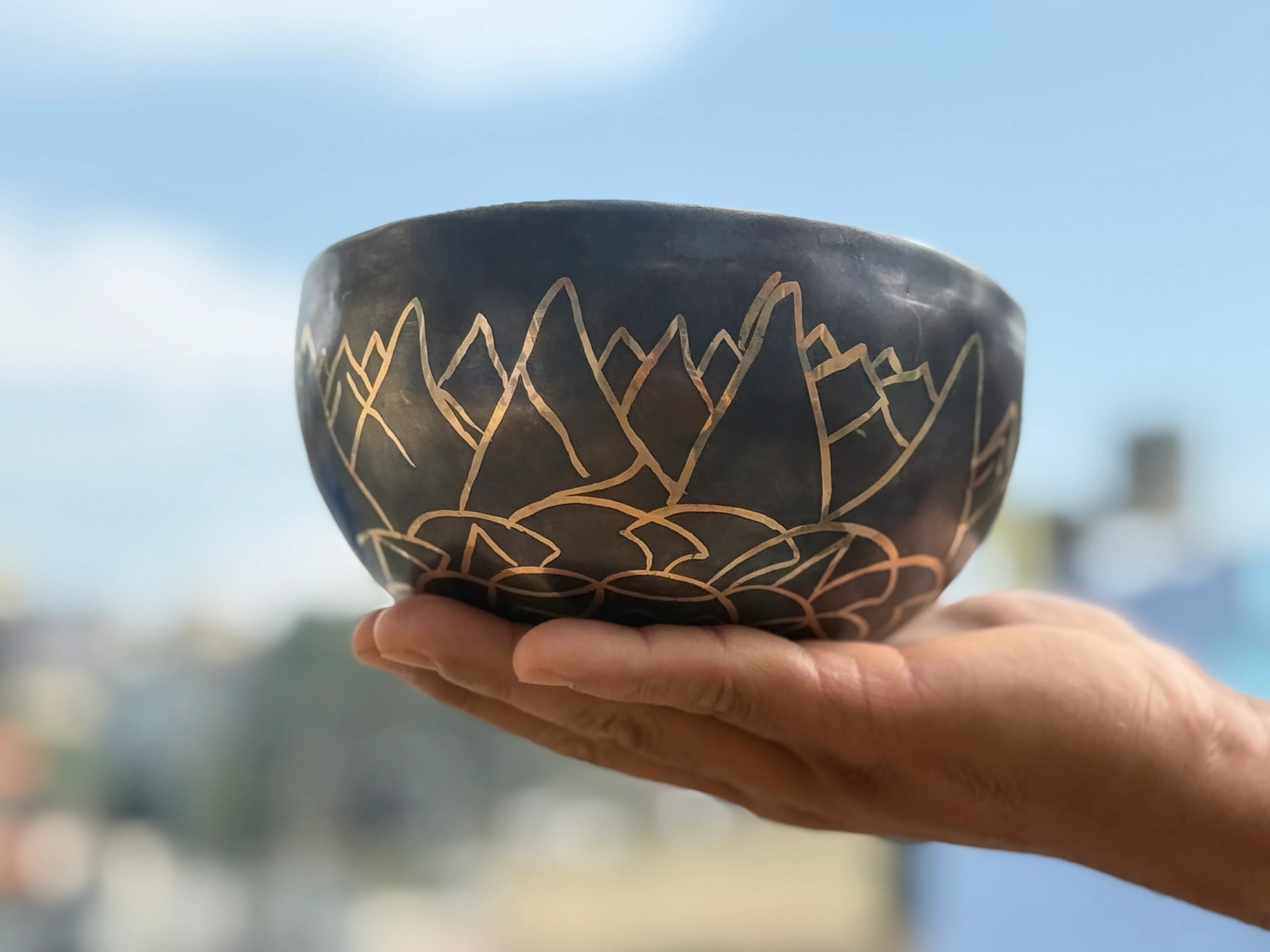 The Horizon Bowl: 6.5 Inch Bronze Handmade Limited Edition Singing Bowl - Image 8