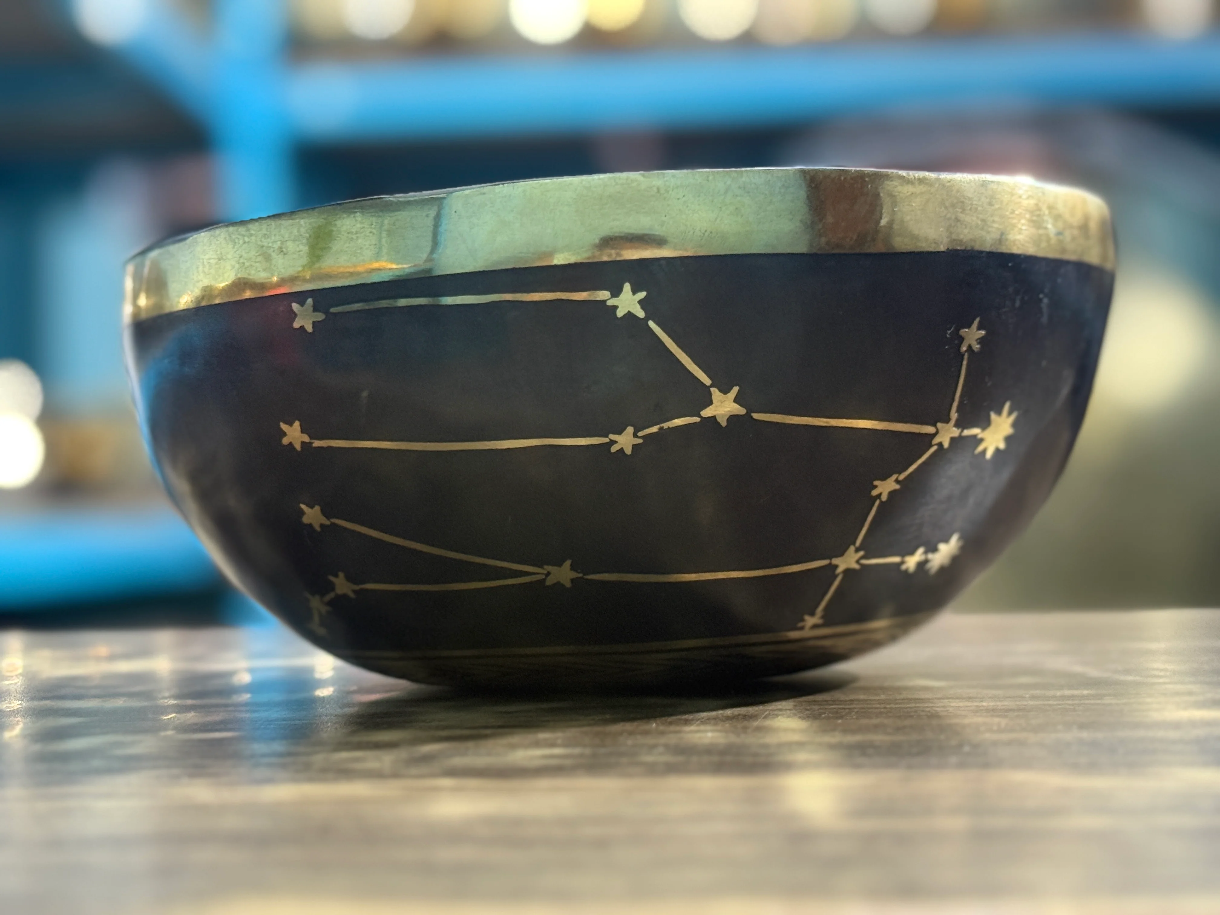 The Gemni Singing Bowl - 9 inch Large | Handmade In Nepal - Image 17