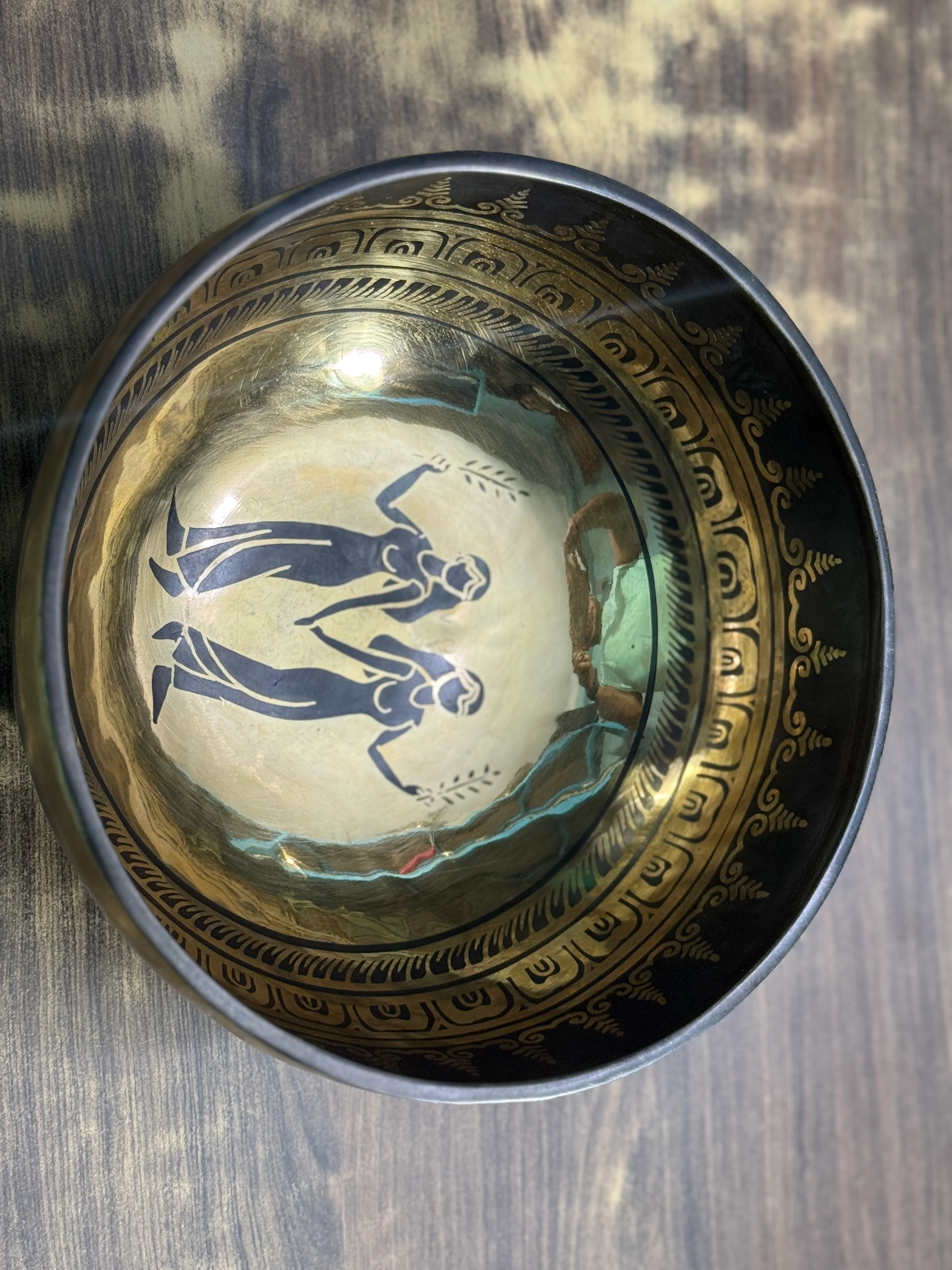 The Gemni Singing Bowl - 9 inch Large | Handmade In Nepal - Image 25