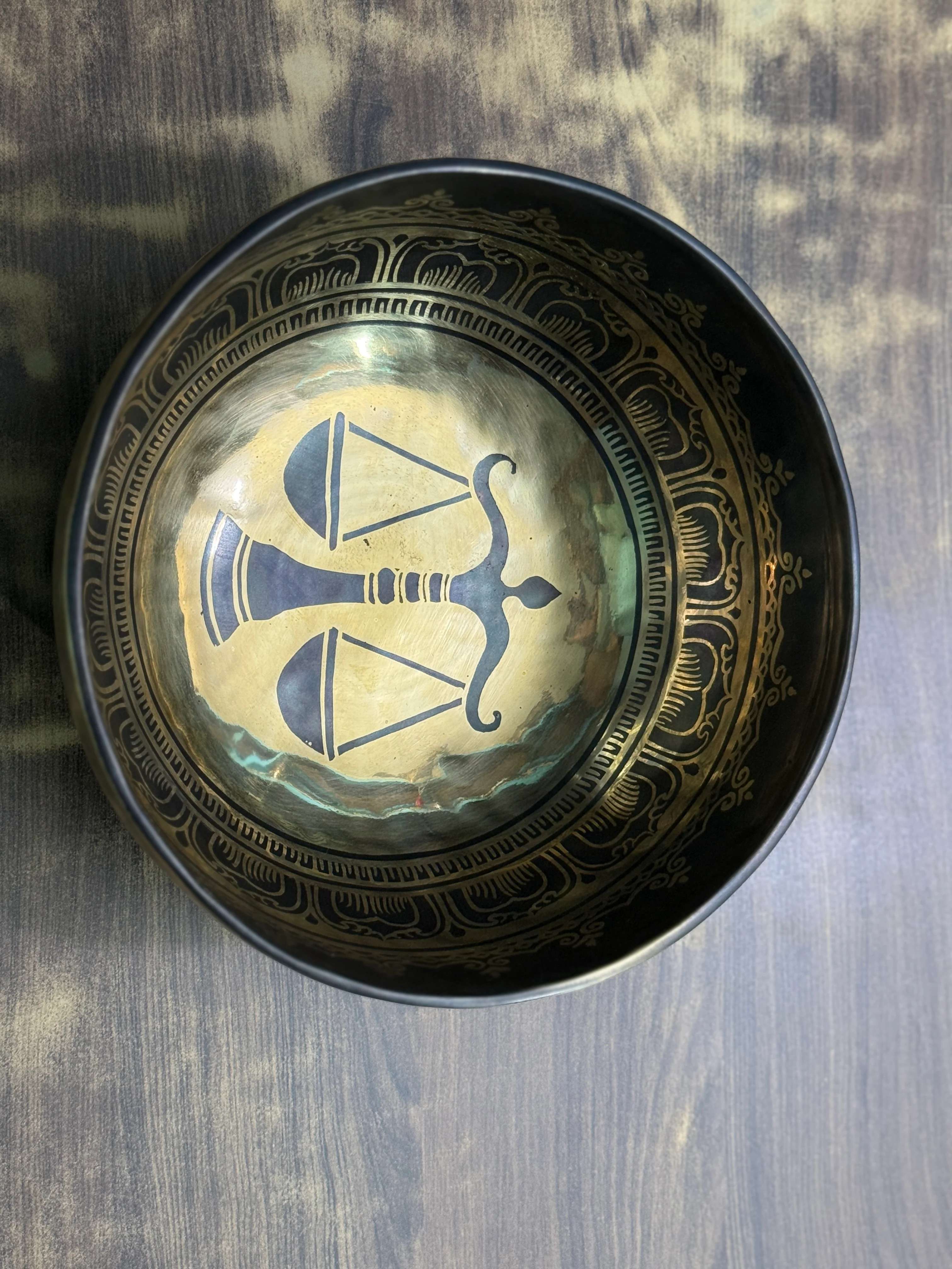 The Libra Singing Bowl - 9 inch Large | Handmade In Nepal - Image 20